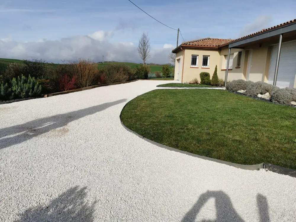 Enrobage maison allee